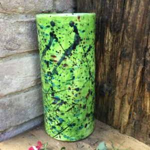 Vaso piccolo schizzi fondo verde